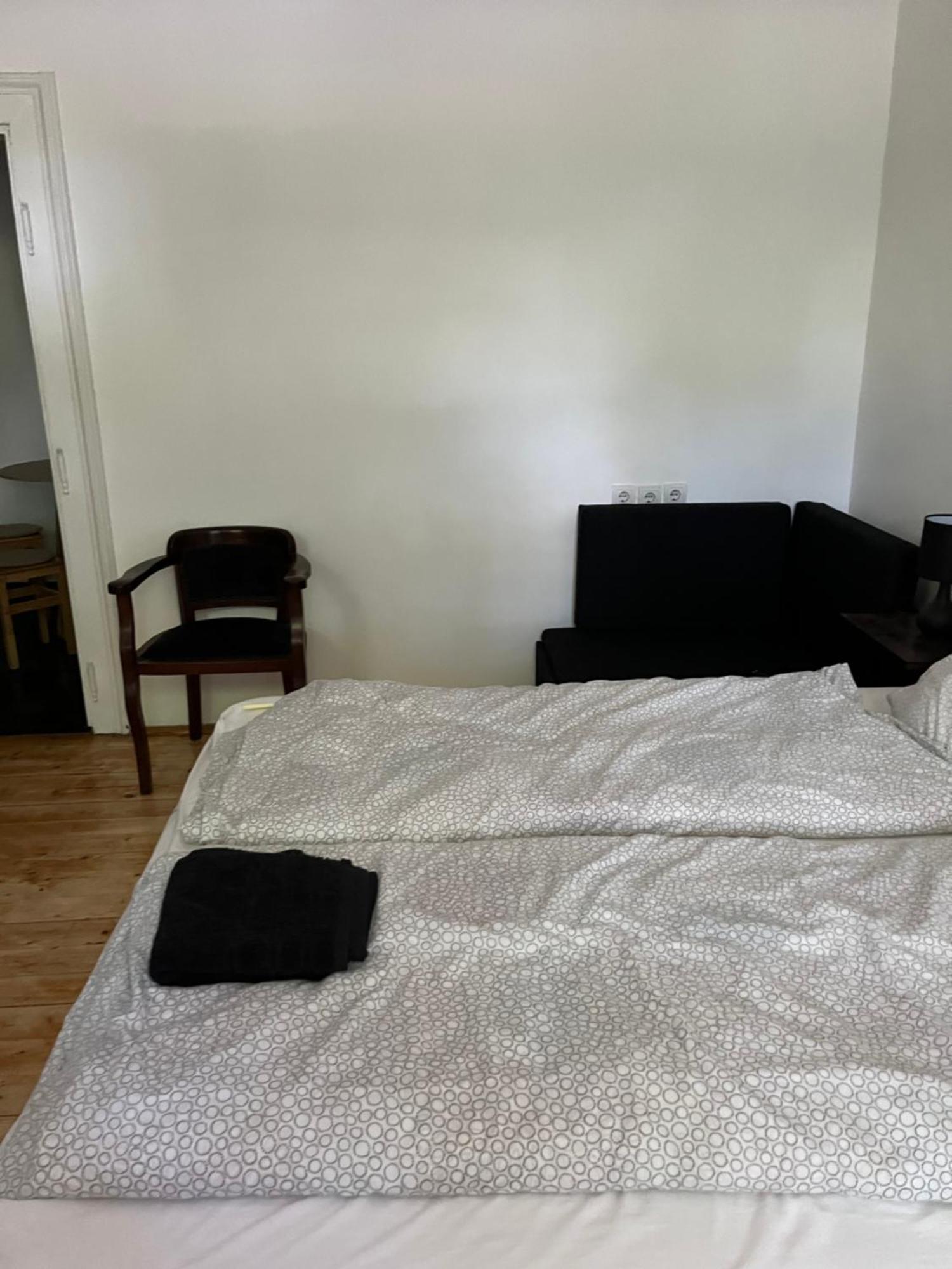 Utcara Nyilo Apartman Vác Exterior photo